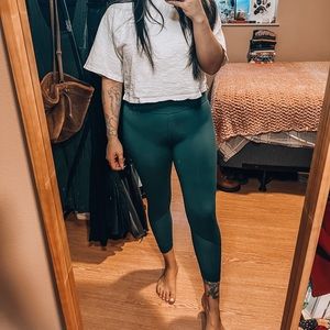 MEDIUM- GAP FIT- Eclipse 7/8 length Leggings